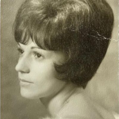 Susan C Manna's Image
