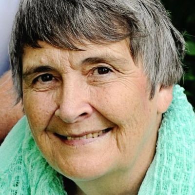 Mary Ellen  Walk's Image