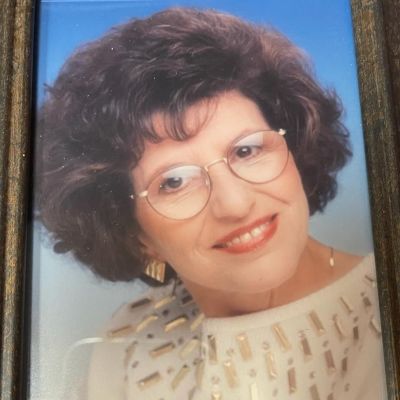 Lillian  Alek's Image