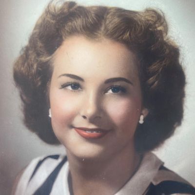 Gail  Myers's Image