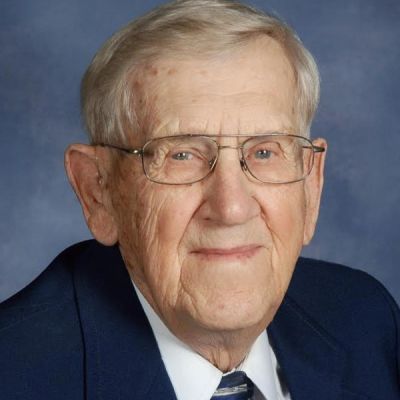 Lester  Gunderson's Image