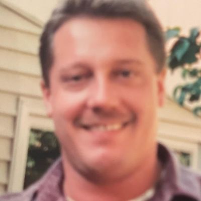 Ken  DeVries's Image