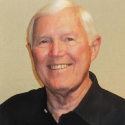 Raymond  Robbins, Jr.'s Image