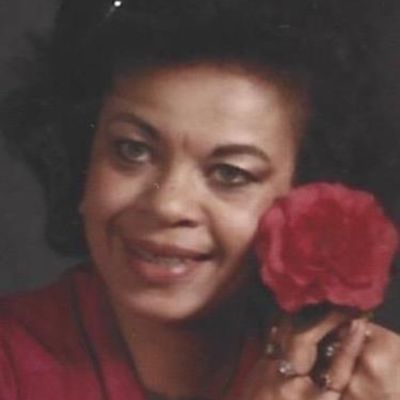 Saundra  Pearson's Image
