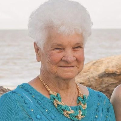 Mrs. Annie Laura  Black's Image