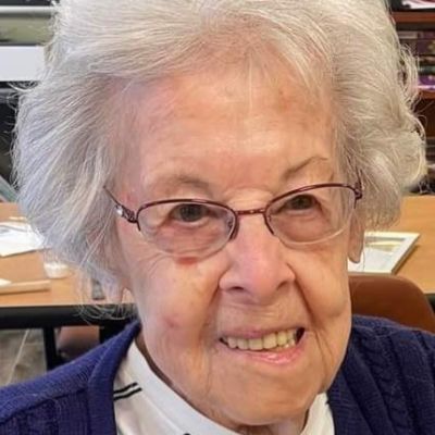 Evelyn  F. Goldthwaite Arnold's Image