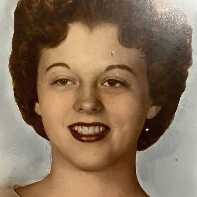 Vicky Frierson Hinze's Image