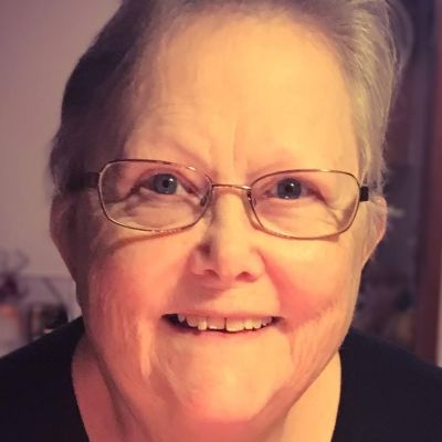 Laurel Jean  Adams (Wallace)