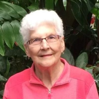Lorraine  Lanphere's Image