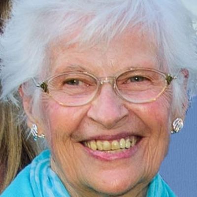 Gail Manchee  Mapel's Image