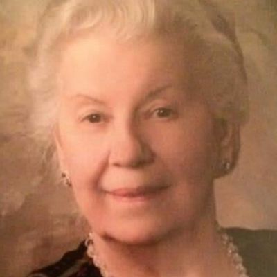 Elizabeth R. Esselman's Image
