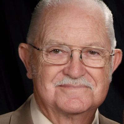Lennis  Saylor's Image