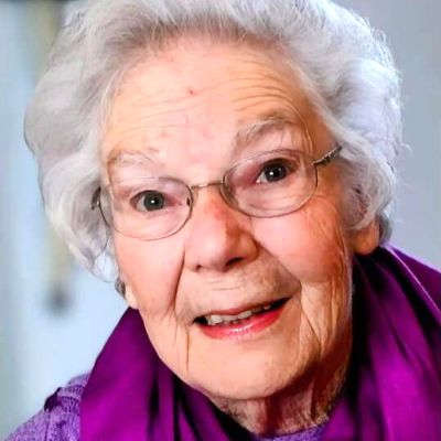 Shirley J. Davis Vanderjagt's Image
