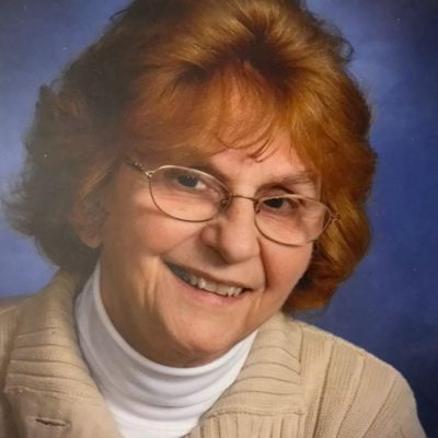 Joann  Theis's Image