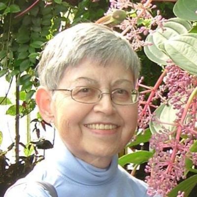 Dr. Marie Tate Farr's Image