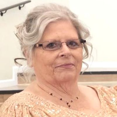 Robin Sue  (Hulsey) Brown's Image