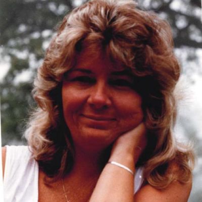 Paula Sue (Haney) Minegar's Image