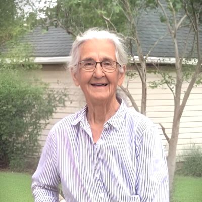 Alma  Salazar's Image