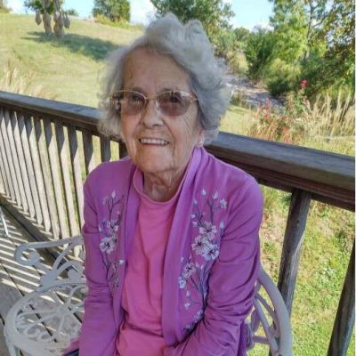 Faye Richardson's Image