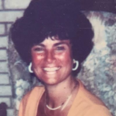 Roberta "Bobbie" A. Comstock's Image