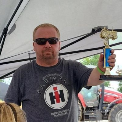 Robert  Van Alst, Jr