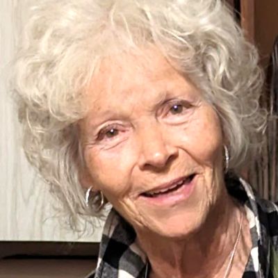 Mary  Hollerung's Image