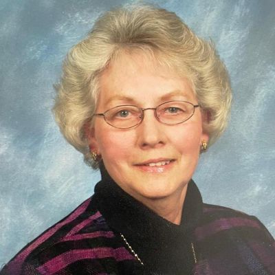 Elaine  Nuessmeier's Image