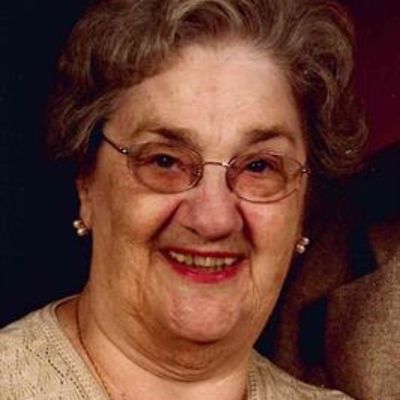 Anne M.  Richardson