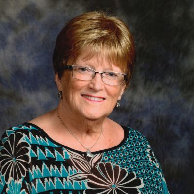 Jacqueline M Weber