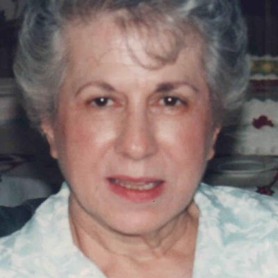 Jeanette T. Caponera Farnach's Image