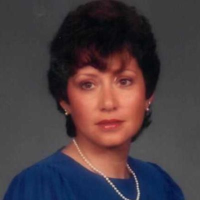 Martha  MARTE L ESPOSITO