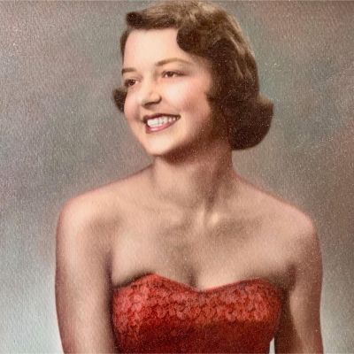 Sue Ann Thomason Maloof