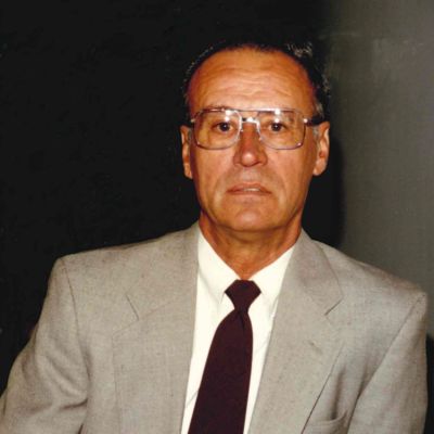 Ronald J.  Ringlein