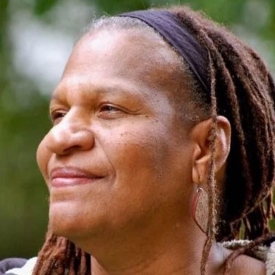 Rhonda  Gordon