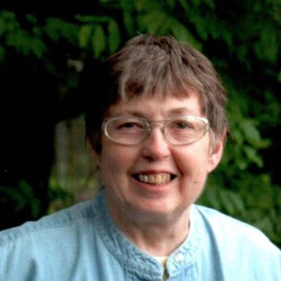 Mary Beth  Robinson's Image
