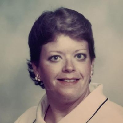 Laura  Daniel's Image