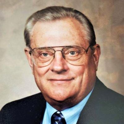 Thomas H. Peck (Pechousek)