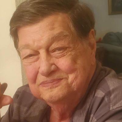 Robert "Bob"  Moronko