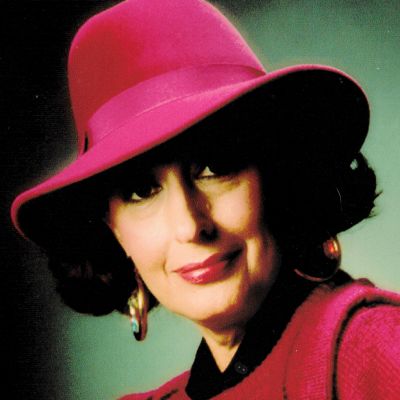 Della  Lively