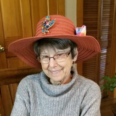 Marion Yvonne Descoteau