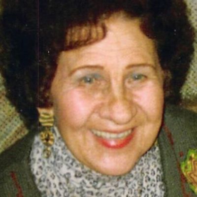 Esther  Szabo's Image