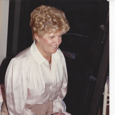 Elizabeth Liz Posey L. Broome's Image