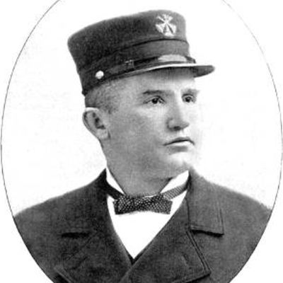 Dennis  Sullivan