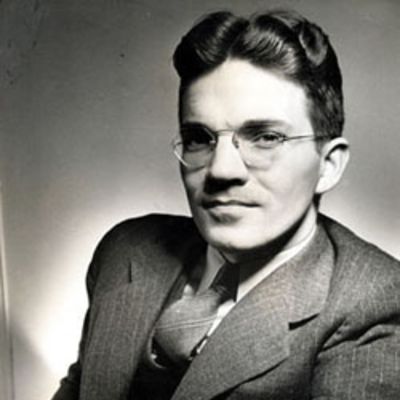 Oscar  Buros