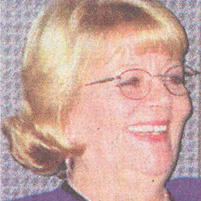 Wendy  Lyons