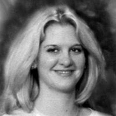 Darcey  DeWitt
