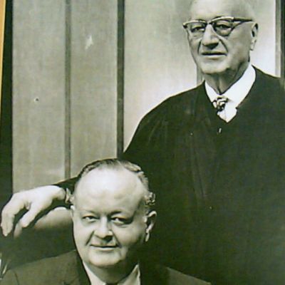 Robert  Emhardt
