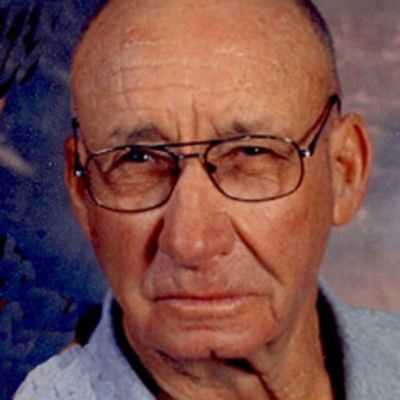 Walter  Bowden