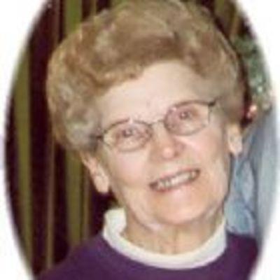Violet  Helmrichs
