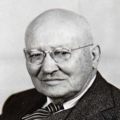 Charles  Bell